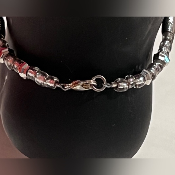 Elegant Silver Barrel Handmade Beaded Ankle Bracelet - Picture 3 of 6